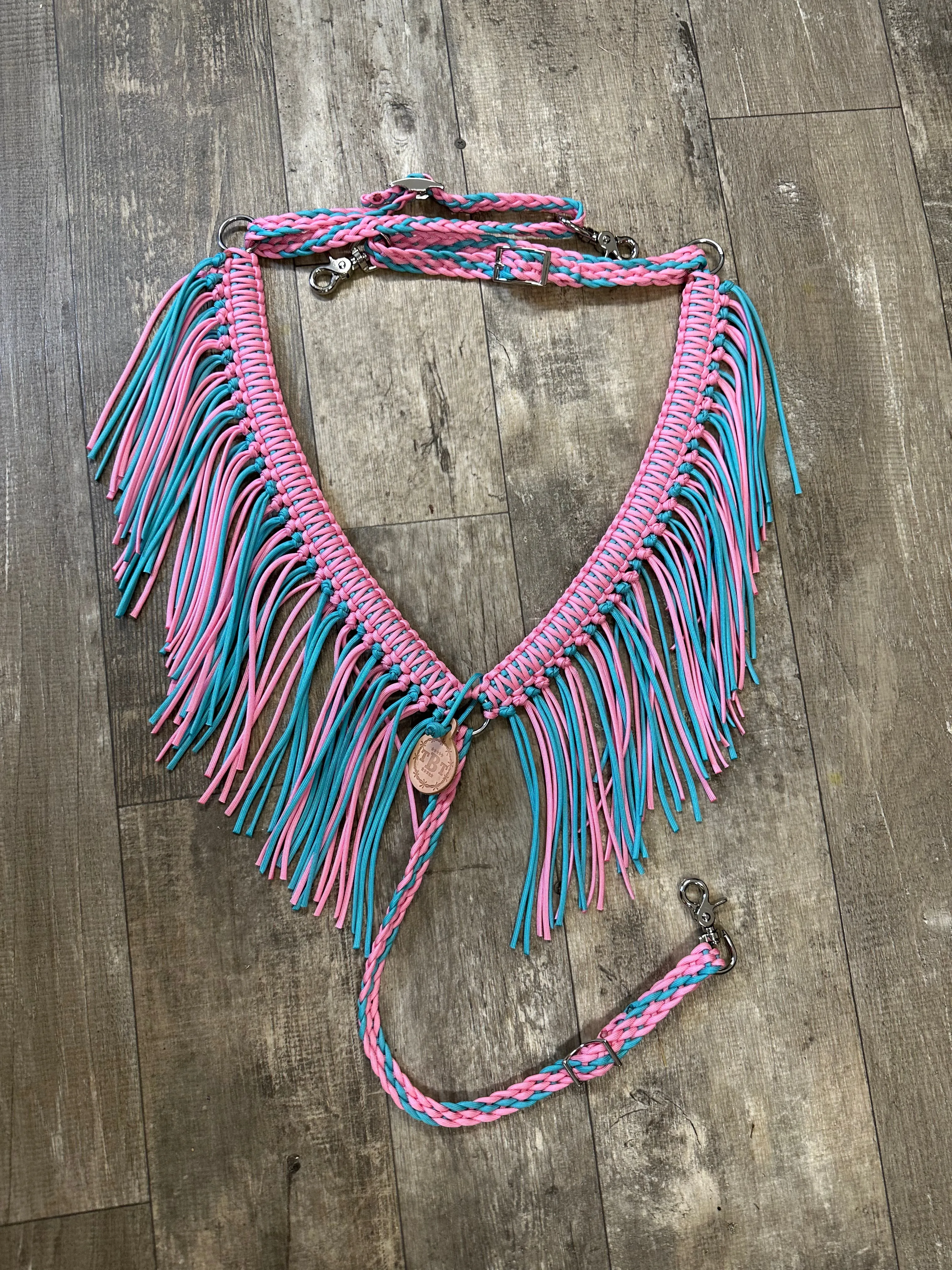 average fringe horse tack set breast collar and reins