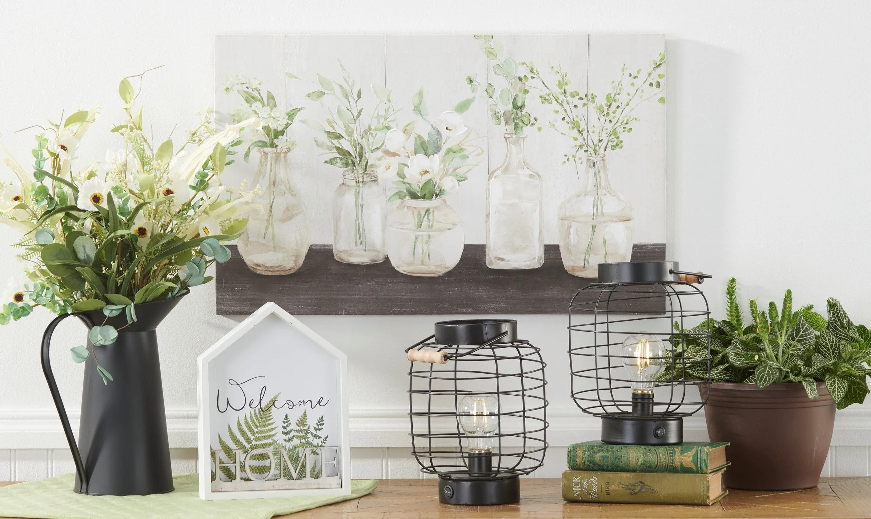 Black Round LED Lantern