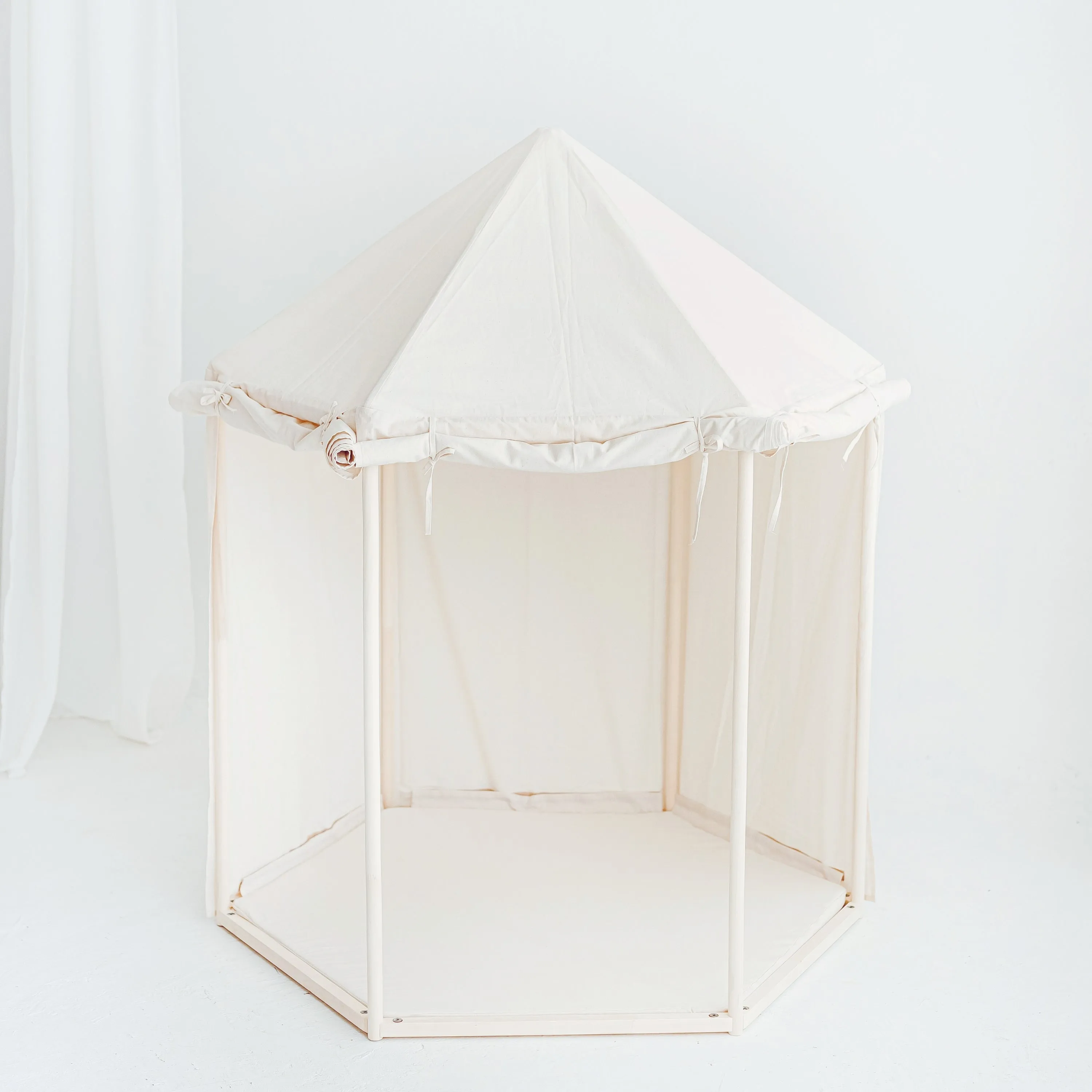 Minicamp Indoor Playhouse Tent In Pavilion Shape