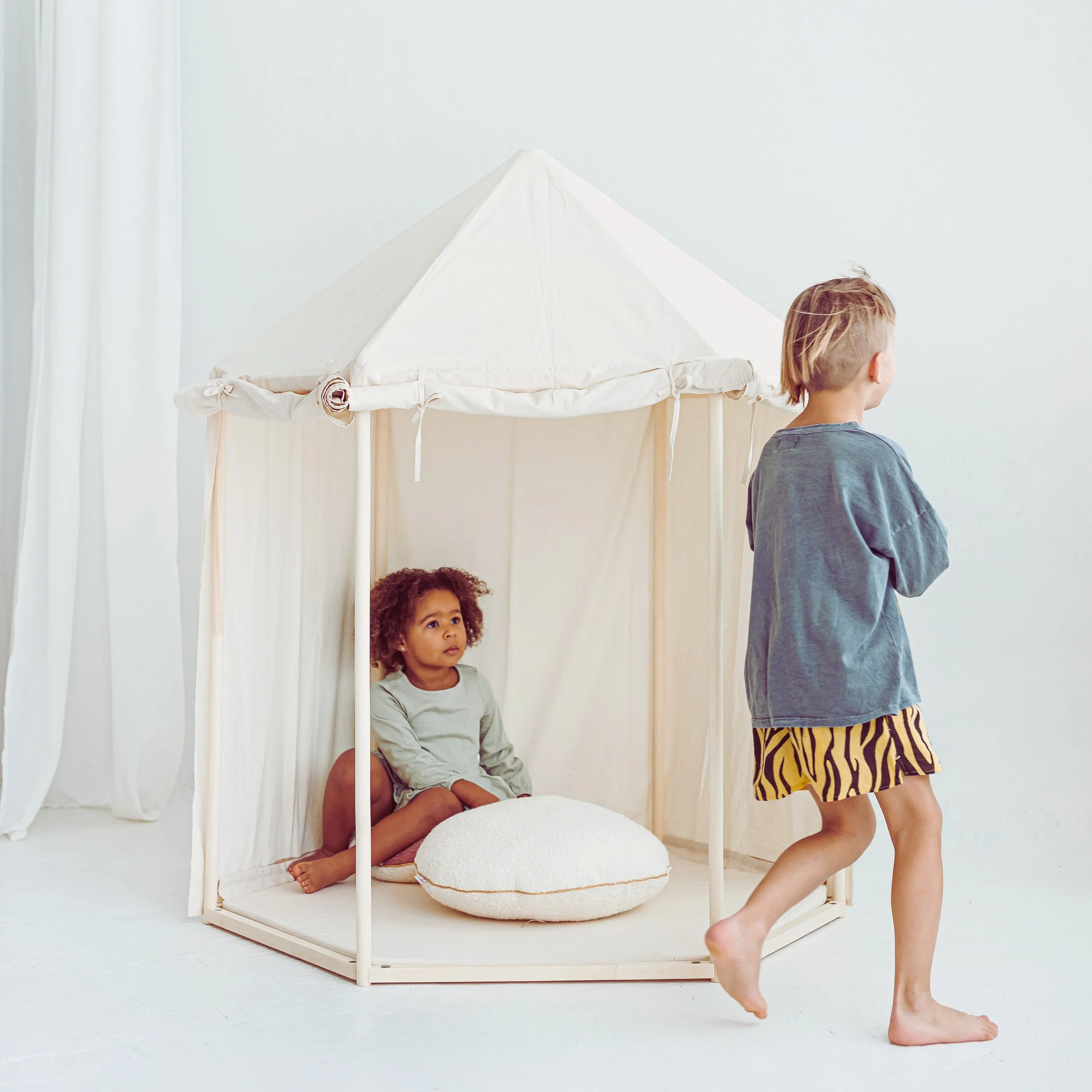 Minicamp Indoor Playhouse Tent In Pavilion Shape