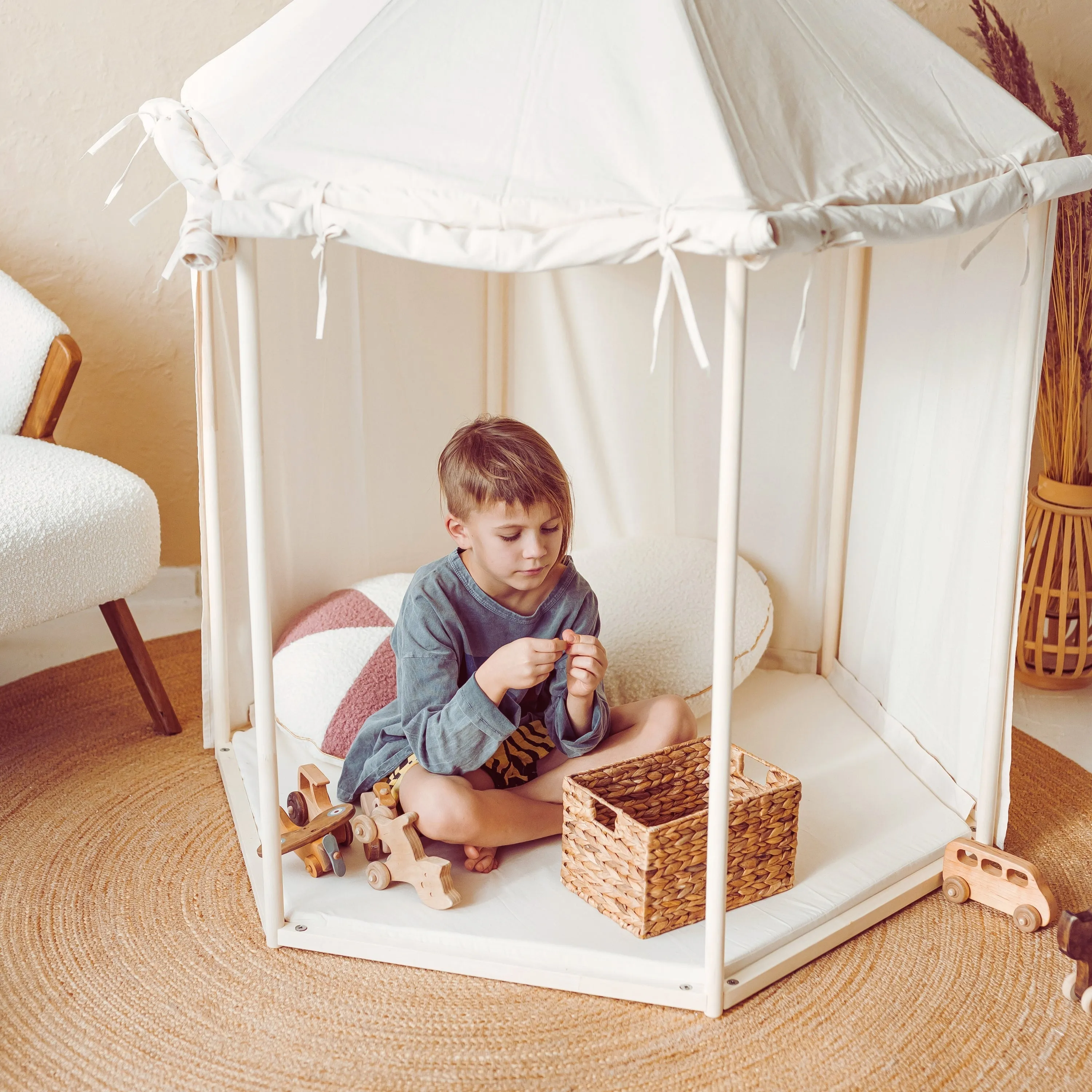 Minicamp Indoor Playhouse Tent In Pavilion Shape